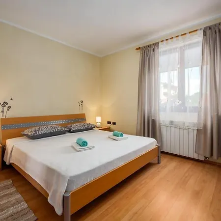 Apartamento Iva House With *
