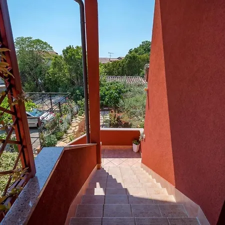 Iva House With Appartement Umag